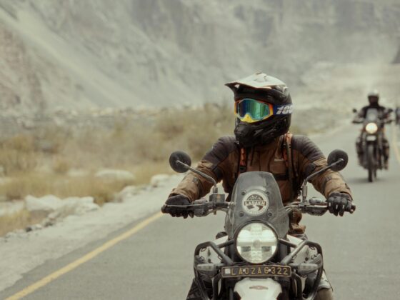moto touring