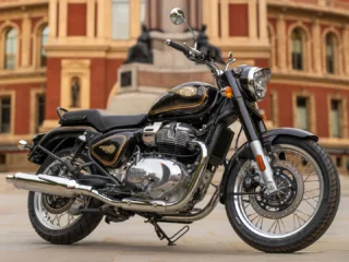 2026-royal-enfield-bullet-650-first-look-retro-motorcycle